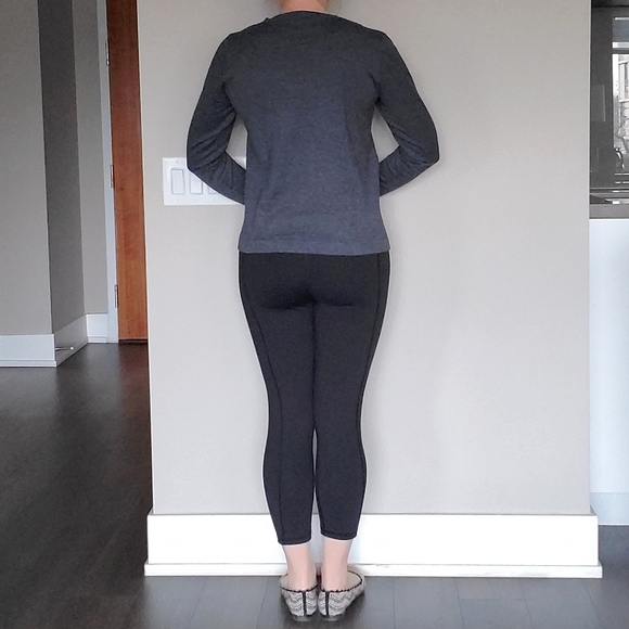 Harvard University Sweatshirt - Picture 5 of 15